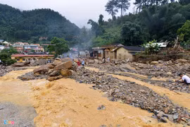 越南北部暴雨洪灾造成26人死亡 15人失踪 