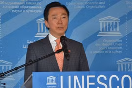 越南外交部部长长助理范生朱竞选联合国教科文组织总干事
