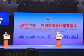 中国与东盟各国加强合作促进旅游业可持续发展
