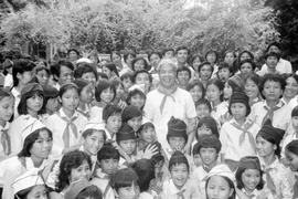 原越南共产党中央委员会总书记杜梅生前主要活动（组图）