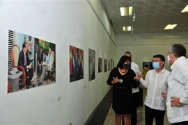  越南与古巴团结关系60周年图片展开展
