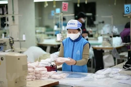 越南有能力满足人民对防疫口罩需求