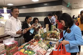 刺激国内市场需求 加强商品销售措施