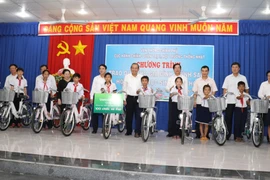 政府副总理张和平：政府一向关注边民的生活
