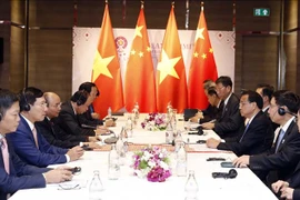 越南政府总理阮春福会见中国国务院总理李克强 