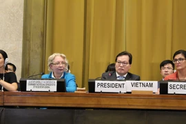 越南圆满结束联合国裁军谈判会议轮值主席国 