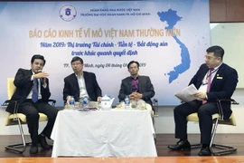 确保宏观经济稳定继续是越南头等优先任务