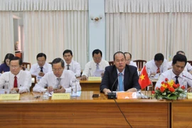 越南安江省和柬埔寨甘丹省促进边贸往来