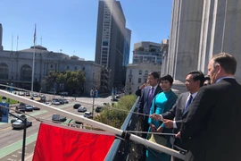 越南驻旧金山市总领事馆举行升旗仪式庆祝越南国庆74周年