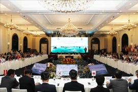 第十三届亚欧海关署长会议在广宁省下龙市召开