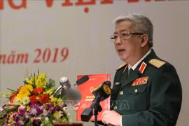 越南国防部副部长阮志咏强调了越南和平和自卫的防务政策