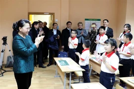 阮氏金银造访白俄罗斯首都明斯克越南语培训班
