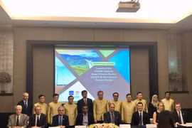 印度与东盟加强航运合作 促进互联互通