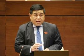 越南第十四届国会第七次会议：经济有起色但企业的生产经营活动仍面临困难