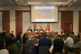 国际专家学者对东海最近局势深表担忧