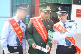 越中两国配合开展法律宣传活动 共同增强边防管理能力