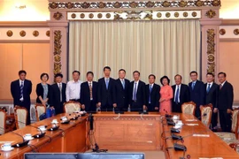 胡志明市与中国江苏省加强民选机关的合作