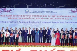 阮春福：谅山省应制定边境省份对接机制