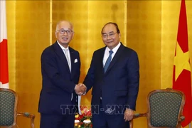 政府总理阮春福会见在越投资兴业的日本企业领导