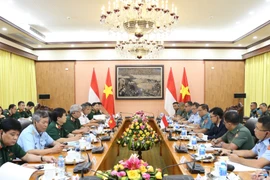 首次越南-印尼防务政策对话举行