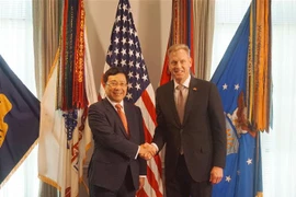 越美两国将继续促进经贸、投资和防务合作