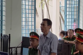 被告人黎明体利用脸书网侵害国家利益获刑两年