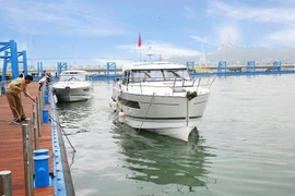 下龙国际旅游港——国际游客向往的旅行目的地