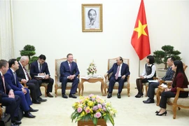 政府总理阮春福会见俄罗斯扎鲁别日石油公司总经理谢尔盖·伊万诺维奇