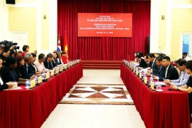 越古政府间联合委员会第37次会议在河内开幕