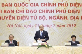 政府总理阮春福：以人民为中心，以人民的满意度为目标