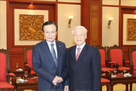  越南领导人会见韩国共同民主党代表团