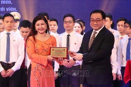 越南全国多地举行胡志明共青团成立88周年纪念活动