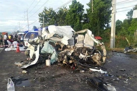 泰国公路交通事故和印尼水上交通事故 致使许多人死亡