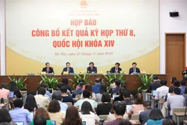 圆满完成第十四届国会第八次会议各项议程