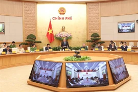 张和平副总理：严厉打击酒驾醉驾毒驾违法行为