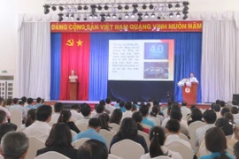 平阳省召开专题会议讨论CPTPP和第四次工业革命对工人和工会带来的影响
