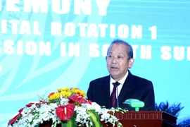 张和平副总理：一号二级野战医院每一位成员均是越南和平使者