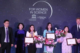 3名优秀女性年经科学家荣获奖项