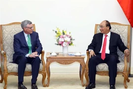 越南政府总理阮春福会见美国Visa集团首席执行官阿尔弗雷德·凯利