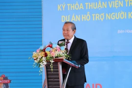 政府常务副总理张和平出席边和机场迪奥辛污染清除项目动工仪式