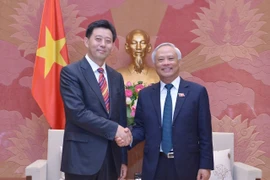中国人民争取和平与裁军协会代表团对越南进行工作访问