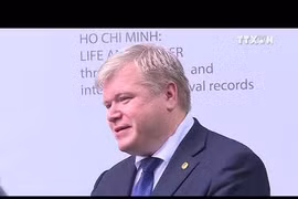 四国档案保存机构联合举行胡伯伯肖像展 