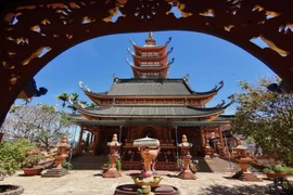 组图：现代与古老之美交相辉映的宝明寺