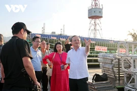 “靠海强大”艺术晚会：传递对海洋岛屿的热爱