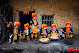 探索谅山省母山瑶族村