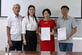 向玉灵人参根茎产品颁发地理标志使用权证书 