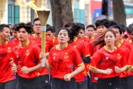 第32届东南亚运动会火炬传递活动在河内举行