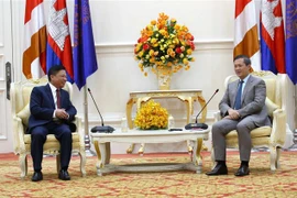 柬埔寨首相洪玛奈强调继续与越南加强全面合作关系