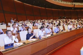 第十五届国会第五次会议：通过《合作社法》（修正案）