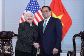 越南政府总理范明政会见美国财政部长和领先经济集团领导